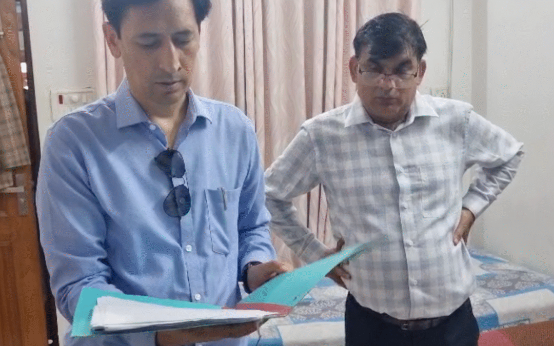तहसील का गजब हाल: कानूनगो के घर में रखी मिली फाइलें, अधिकारियों पर उठे गंभीर सवाल